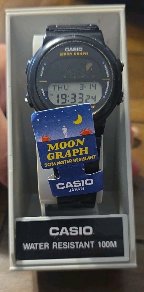 Casio Moon Graph Alarm Chrono 832 Digital Vintage Men’s Watch WITH TAGS AND CASE