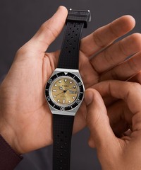 Timex Gents M79 Automatic 40mm Dress Watch TW2W47600
