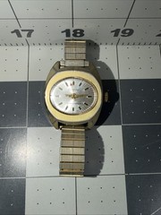 Lucerne Ladies Vintage Watch Working Mechanical Lifetime Mainspring Stretch Band