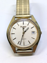 Vintage Pulsar Y562-8139 Mens Quartz Date Watch: Cream Dial, Gold Tone, Serviced