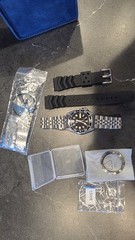 Seiko Men’s Black Watch – SKX001 Mid Size 38mm Men’s Watch