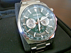 Seiko 8T63-00T0 Meca-Quartz Chrono watch in working condition and keeping time.