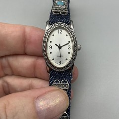 Avon Women Watch 20mm Silver Tone Blue Denim Band Blue Stone Accents New Battery