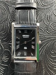 RARE Vintage Seiko Slim Quartz Gentlemen’s Wrist Watch