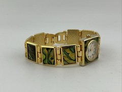 Vtg LA Express Ladies 21mm Watch Gold Tone Abalone Band MOP Dial 7″ – RUNS