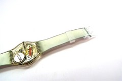 NEW Swatch Watch MOMA SILVER GZ406D Special Collection Limited Edition 2000