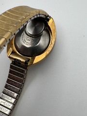 Vintage Timex Watch Ladies Gold Tone with Speidel Twist-O-Flex Band NON WORKING