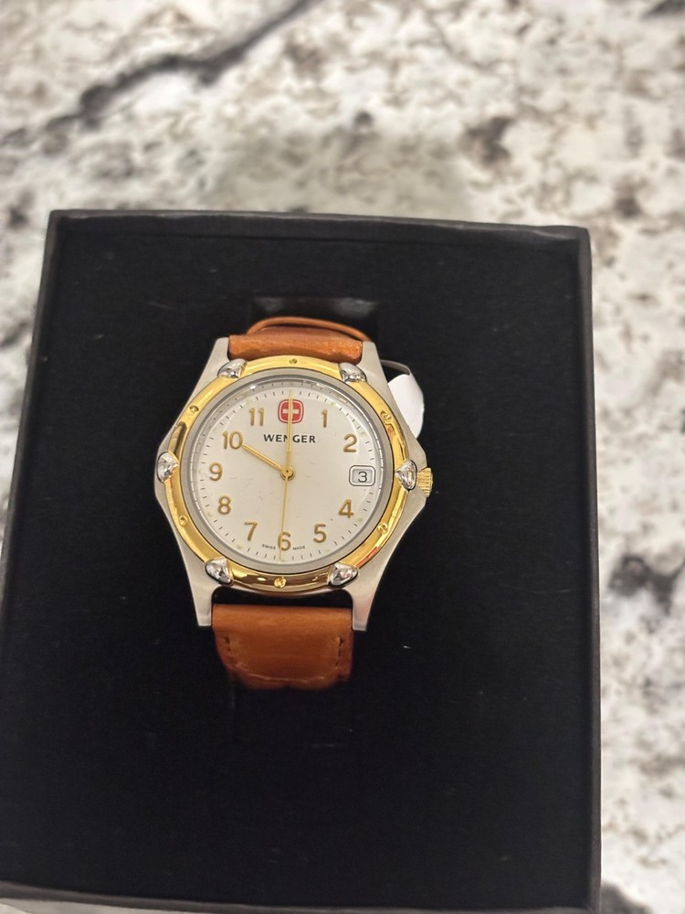 Wenger Swiss Made Quartz Analog Watch Date White Dial Brown Leather Strap 100m