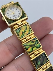 Vtg LA Express Ladies 21mm Watch Gold Tone Abalone Band MOP Dial 7″ – RUNS