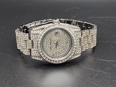 Men’s stone silver finish with date dress up hip hop fashion wrist watch