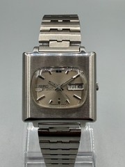 Vintage Seiko 5 Automatic 6319 Japan 21 Jewels Cream Dial Day Date 1970s