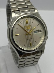 Seiko 5 7009-3171 Automatic 17 Jewels Watch Japan