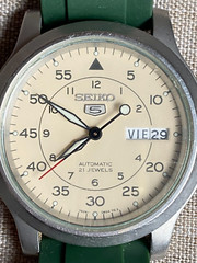 Seiko Military Sport Day Date Mechanical Automatic Beige Dial 21Jewel Watch 7S26