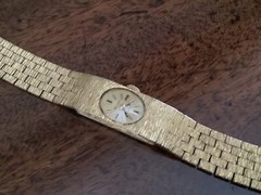 VINTAGE RETRO LADIES COCKTAIL GOLD PLATED COCKTAIL WATCH