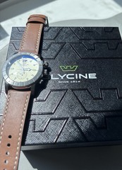 Glycine Airman GL0149 Quartz GMT Cream Dial 42mm Original Box & Strap