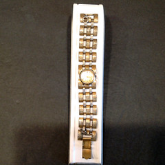 Endura Chunky Bracelet Goldtone Watch-For Parts/Repair