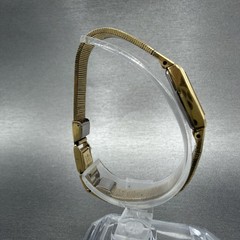 Seiko Tank Watch Women 13mm Champagne Dial Gold Tone Rectangle 2e20-5139 NewBatt