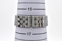 Authentic Gucci 5500M Quartz Silver Dial Date Watch