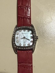 Fossil F2 Ladies Wristwatch ES-9961 Red Leather New Battery Works Great