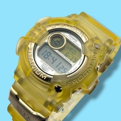 Casio Frogman DW 9901WC G Shock Watch Diver Titanium Yellow Band Digital