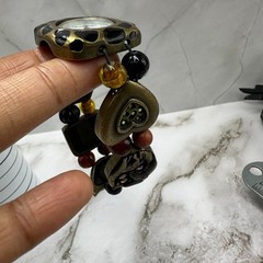 Chico’s Watch Women Bronze Tone Elephant Beaded Stretch Bracelet New Battery