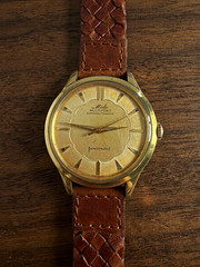 Mido Multifort Powerwind “SCALLOP DIAL” 17J Swiss Vintage 1950s Gold Dial