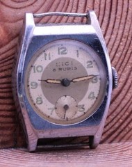 L’ICI MEN’S MILITARY TANK WRIST WATCH 25.6x36mm CASE 15.7mm LUG FOR REPAIR (JV)