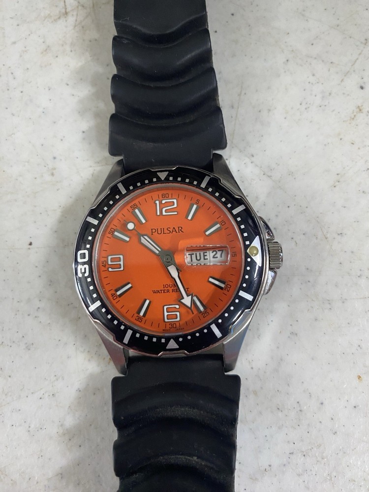 Pulsar PXN133 Men’s Sport Watch Stainless Steel 100m Water Resistant Quartz