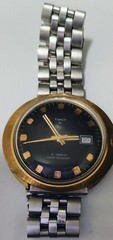 Vintage 1970s Timex Electronic Date Men’s Gold UFO 21j Wrist Watch Runs