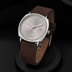Men’s Minimalist Quartz Watch Leather Strap Casual Sports Calendar Wristwatch