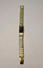 Vintage Baylor Quartz Gold Tone Women’s Watch (Glass Broken)