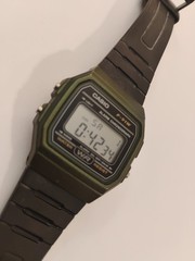 Vintage CASIO F-91W Digital Watch Military Green Black Water Resistant