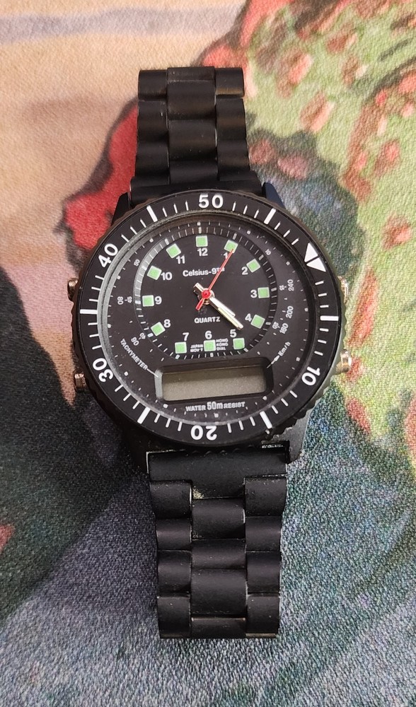 GFX Celsius 9 1980’s Watch 50M Water Resistant- Needs Battery / Untested
