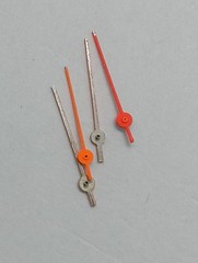VTG Lot 4pcs. Orange Womens Diver Second Hand Movements Ø 0.190 Watch Part 11mm.
