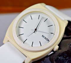 Nixon Minimal The Time Teller White Watch NEW CRYSTAL/BAND/BATTERY!