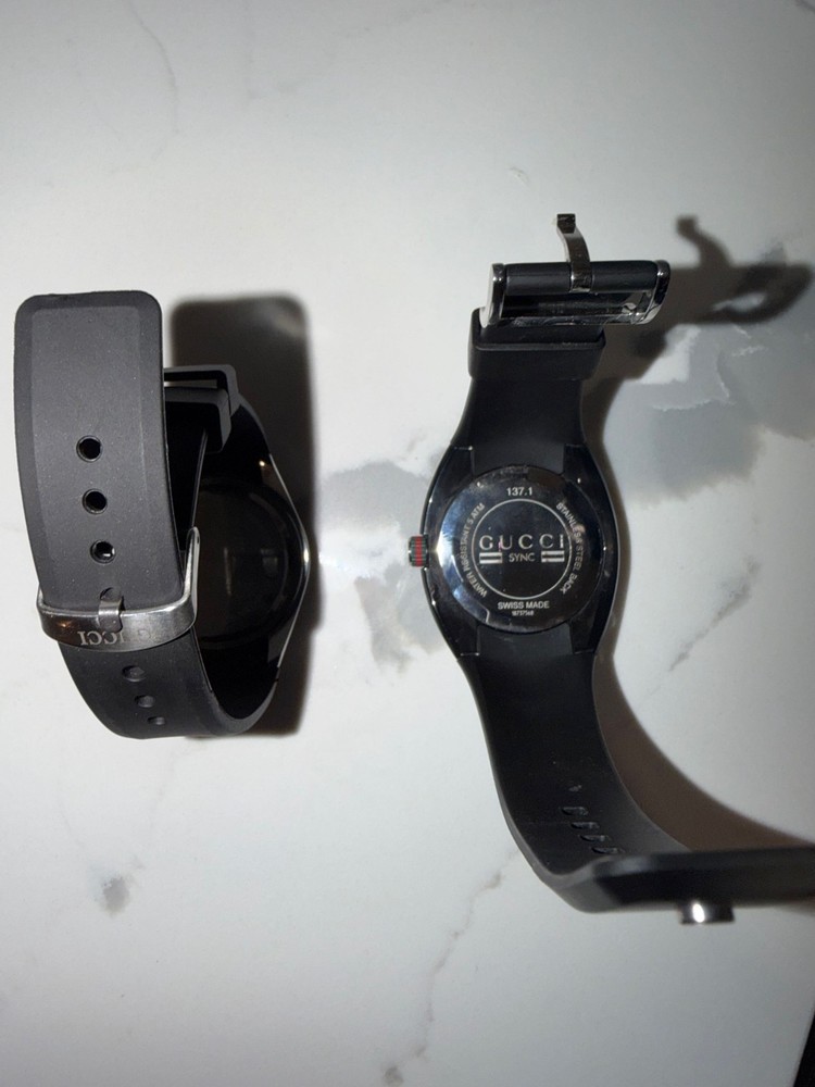 Gucci YA137101 Men’s Black Watch