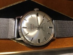 Hilton Vintage 17 Jewels Incabloc Mechanical Swiss-Made 34mm With Box.