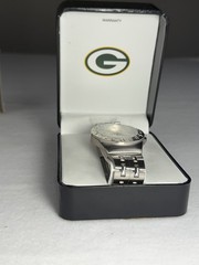 Green Bay Packers Mens Watch Wristwatch Stainless Steel Quartz Analog w Box NFL