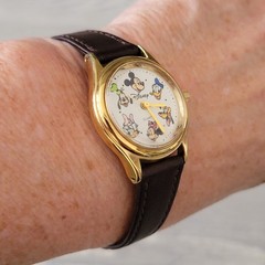 Disney Time Works Mickey and Friends Watch Ladies Gold Tone Leather Band VGUC