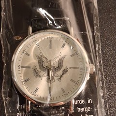 Analog Wristwatch Silver Eagle Dial, Black Two-Piece Strap, Seconds Hand