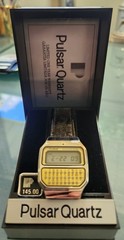 RARE Vintage PULSAR Y739 Calculator LCD Alarm Watch Leather Band