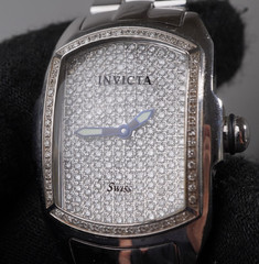 invicta 200+ faceted diamond pave iced lupah watch 2823 29mm 100m new battery