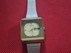Vintage Omax Crystal 7 Automatic 17 Jewels Ladies Wrist Watch 1092GP Japan