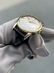 Vintage Universal Genève Manual-Wind Caliber 232 31.5mm Ref. 6560
