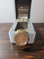 DKNY Missing 1 Crystal GOLD TONE STEEL PEARL DIAL CRYSTALS NY4757 Extra Links