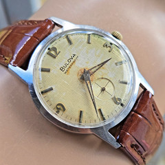 Vintage BULOVA Surf King men’s manual wind watch 11AL 17Jewels Linen dial 1965