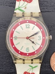 2006 MENS Swatch Watch Cherry Gloss GE171 Working Condition