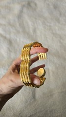 Vintage VANTAGE Hidden Watch Bracelet Women’s Gold Tone Hinged Bangle 70s 80s