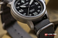 Lum-Tec Combat B67 Day/Date watch, 2-yrwarranty, USA Made, 2 straps, 43mm, NIB