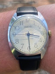 274_ Raketa Soviet USSR Mechanical Wrist Watch 2628.H Vintage Working Screw Back